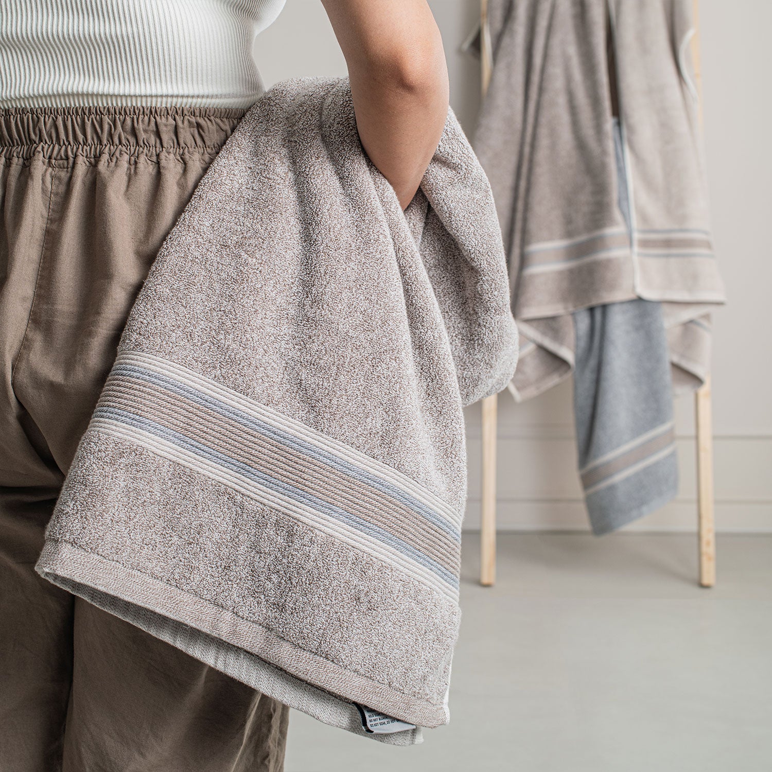 Bamboo-Cotton Towels - 550 Gsm