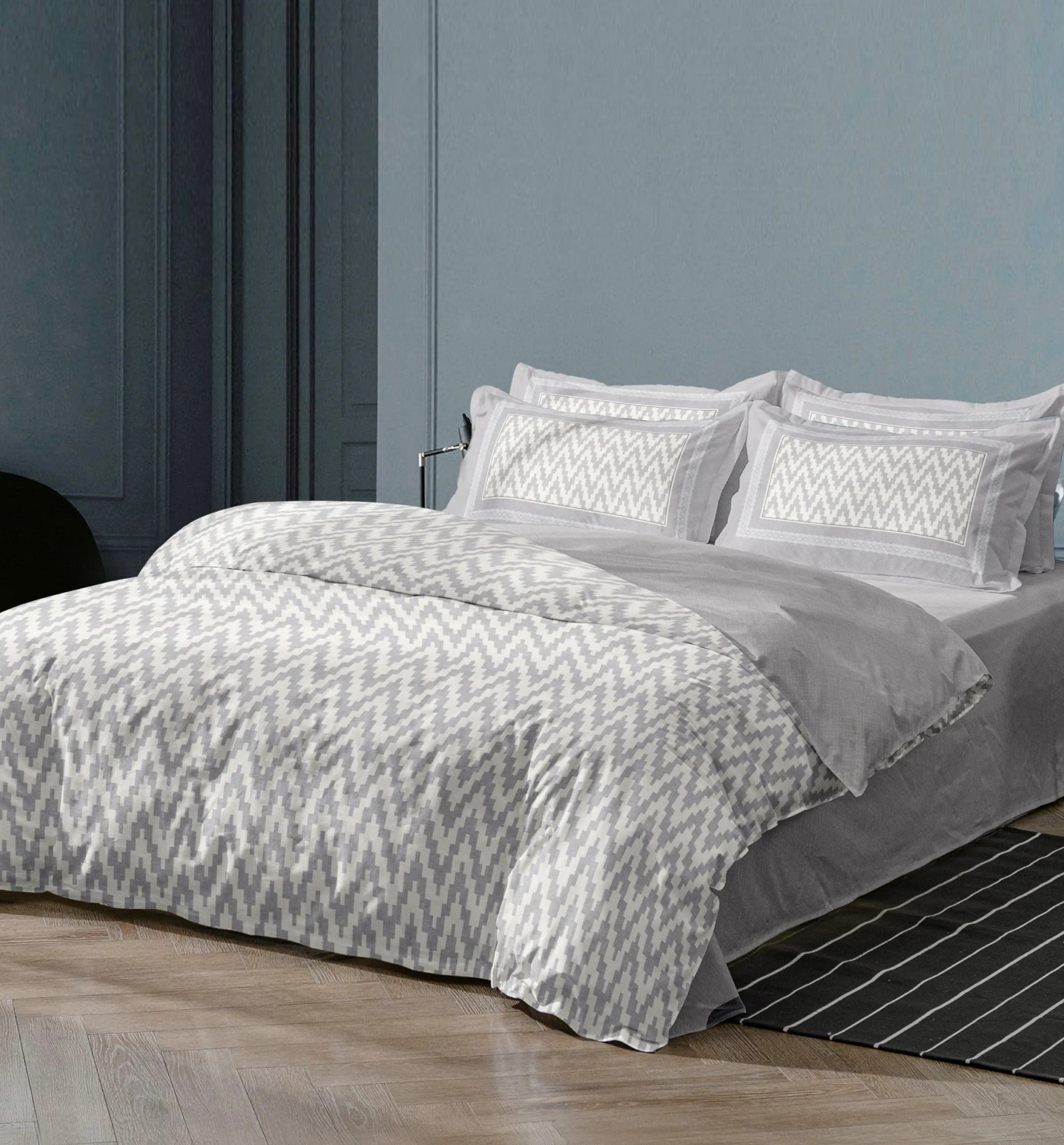 English Home King Size Non Iron Bedsheets Collection