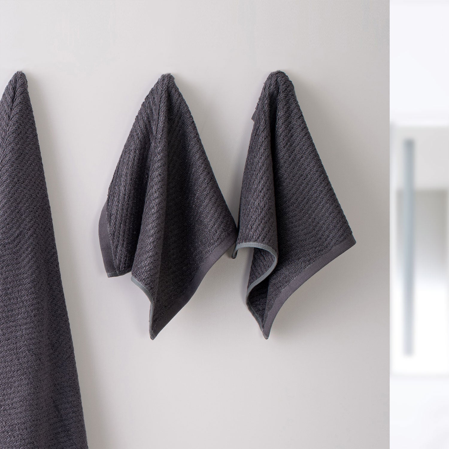 Grey 04