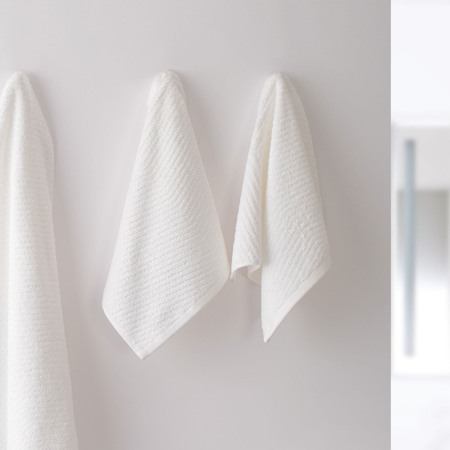 White 04