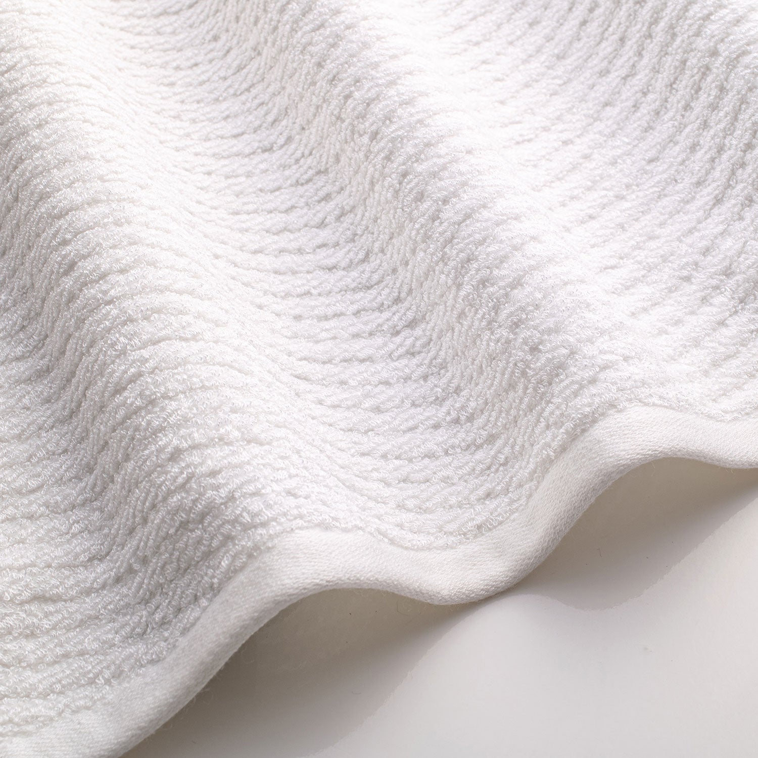 White 04
