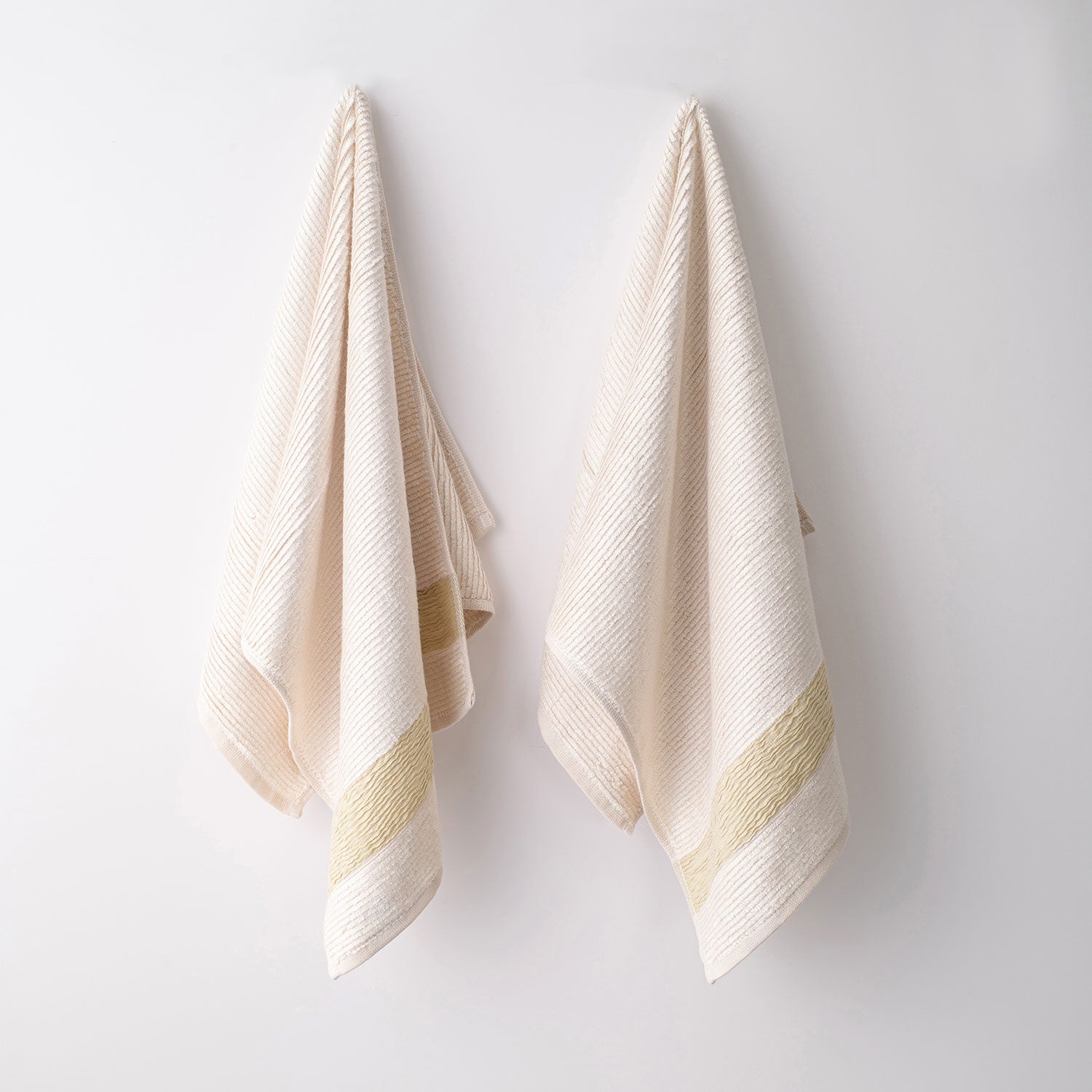 Off White 01