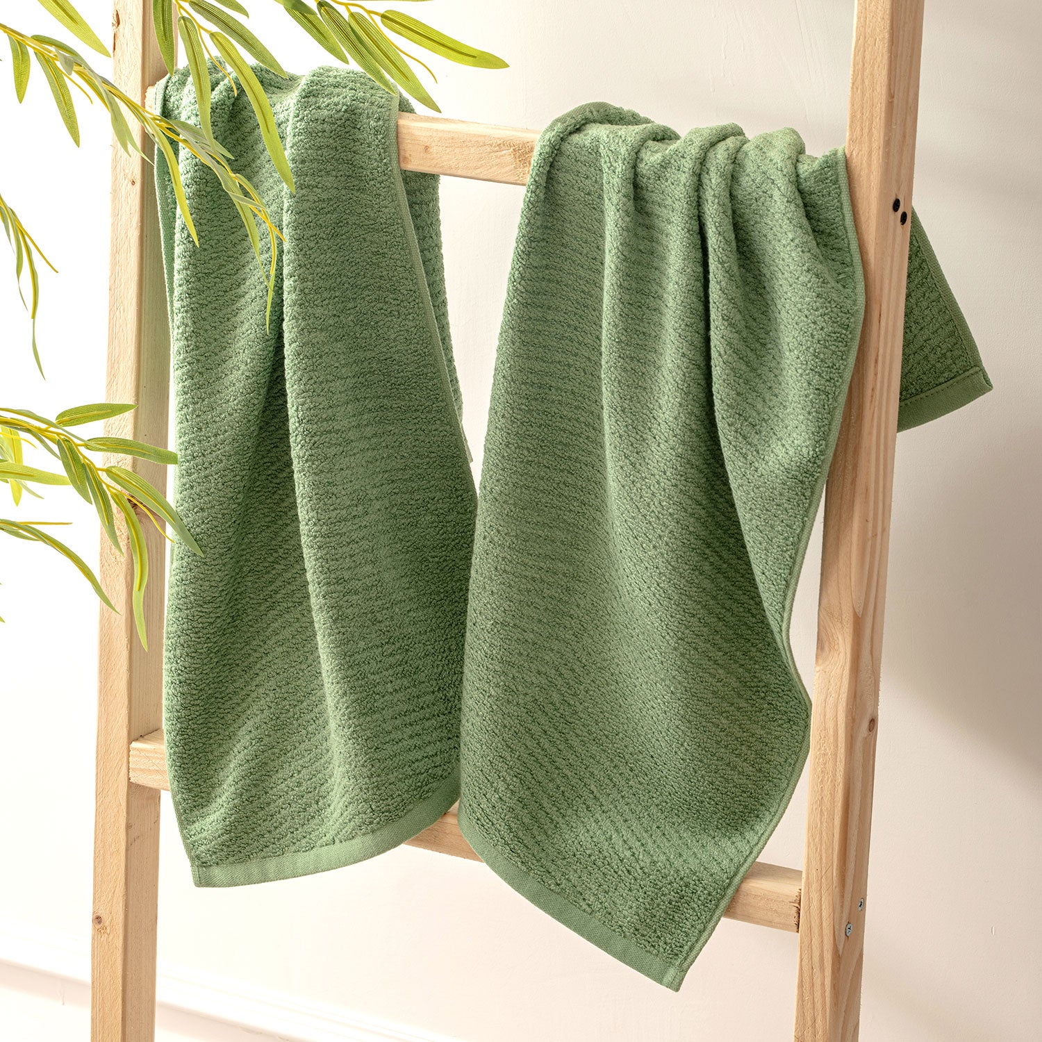 Green 04