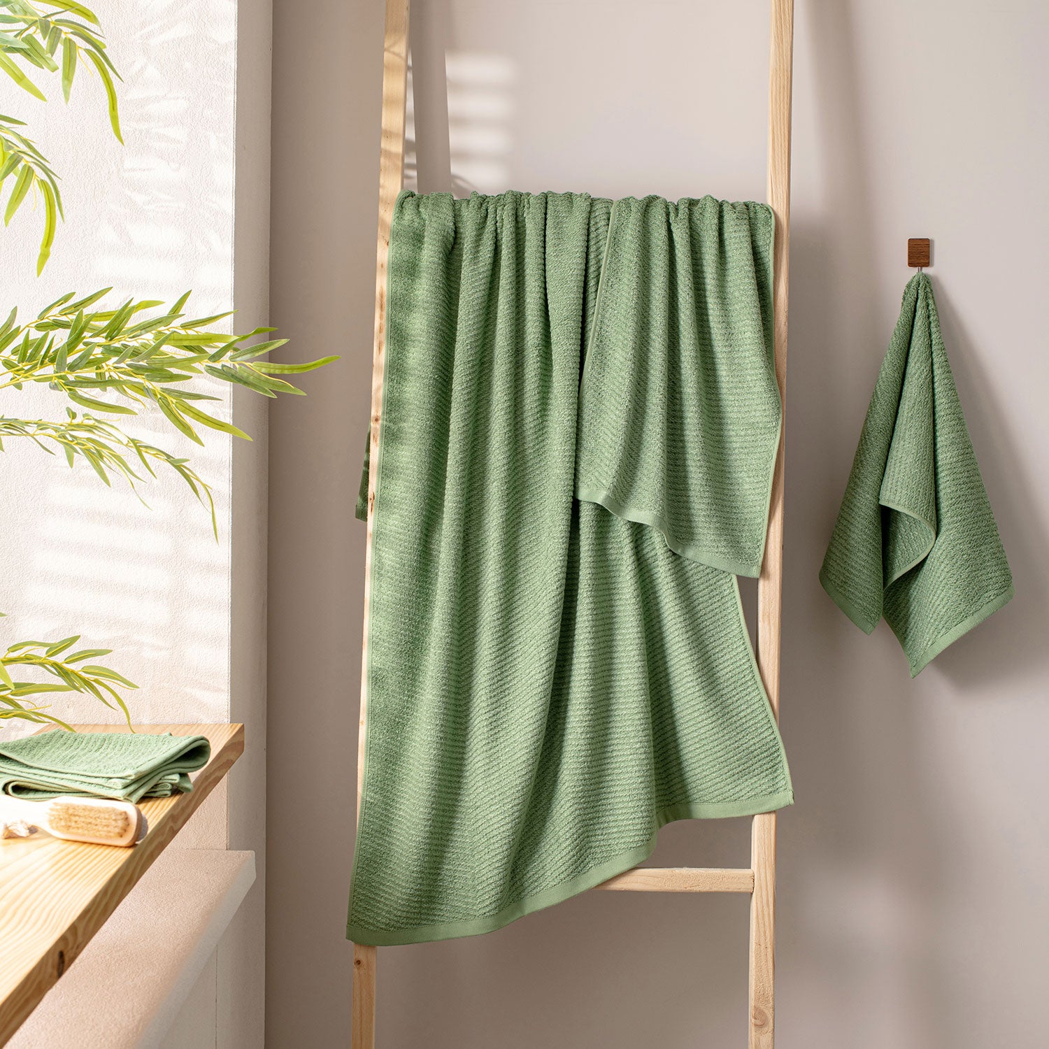 Green 04