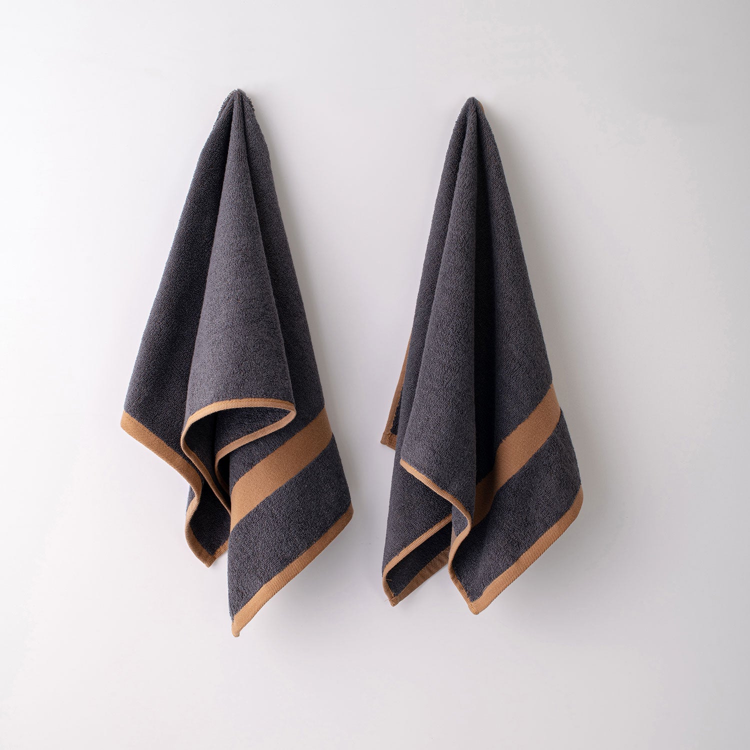 Dark Grey 04
