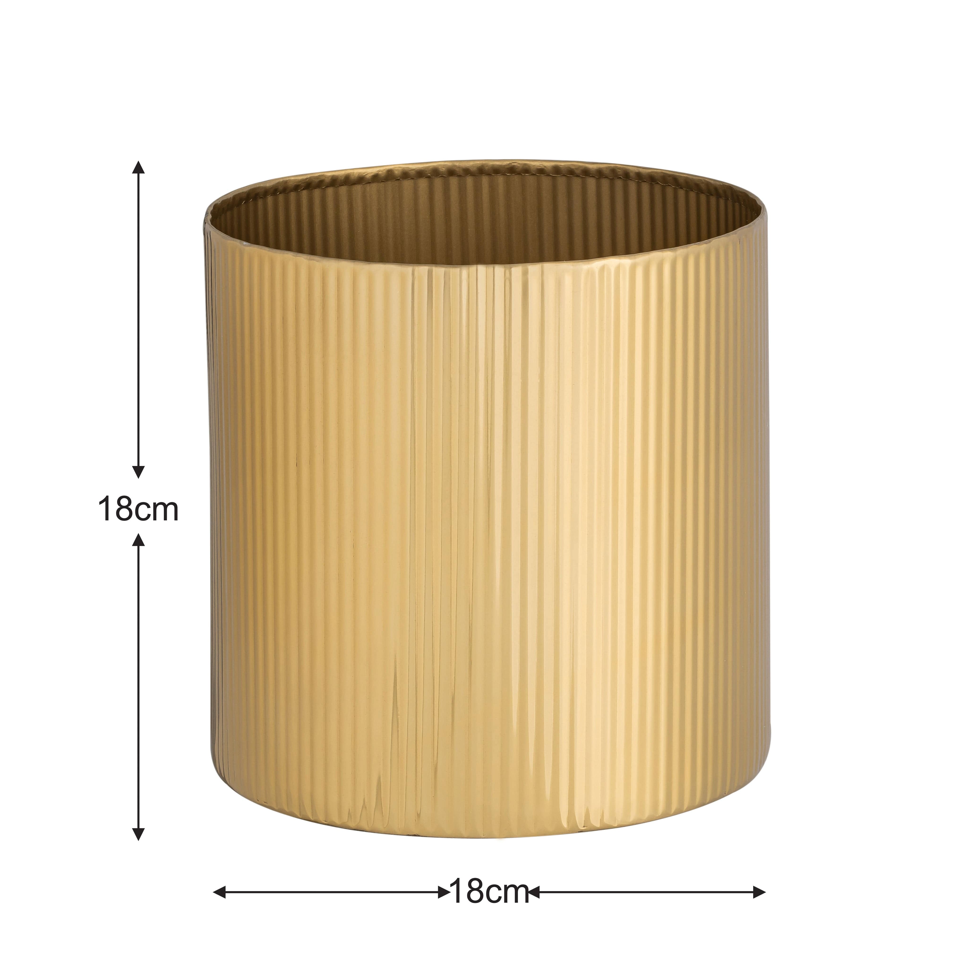 1006 Gold