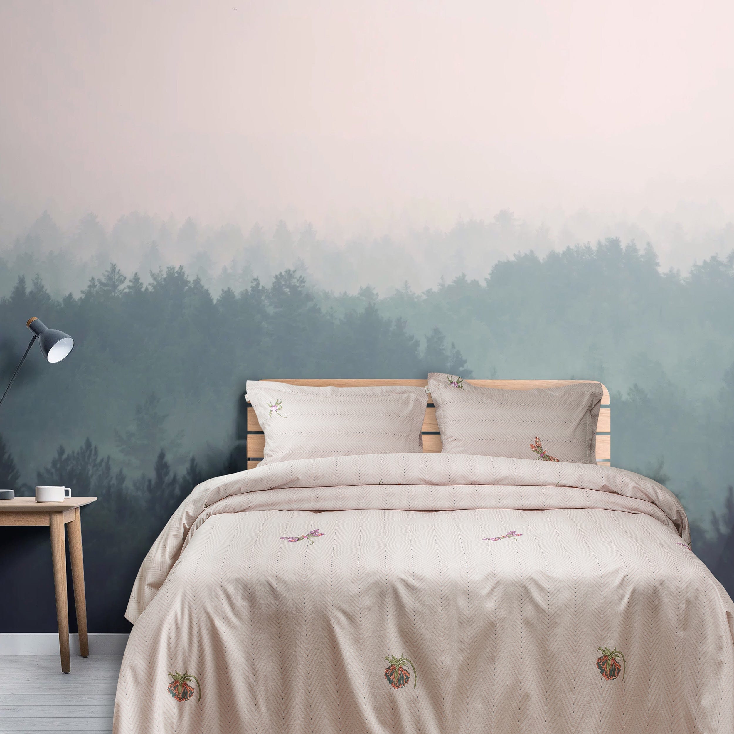 350 Tc Super King Size Bedsheet 2.74Mtr. X 2.74 Mtr. With 2 Pillow Covers