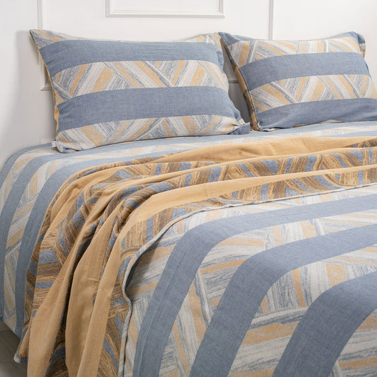 100 % Pre Washed Jacquard Reversible Cotton Bedding