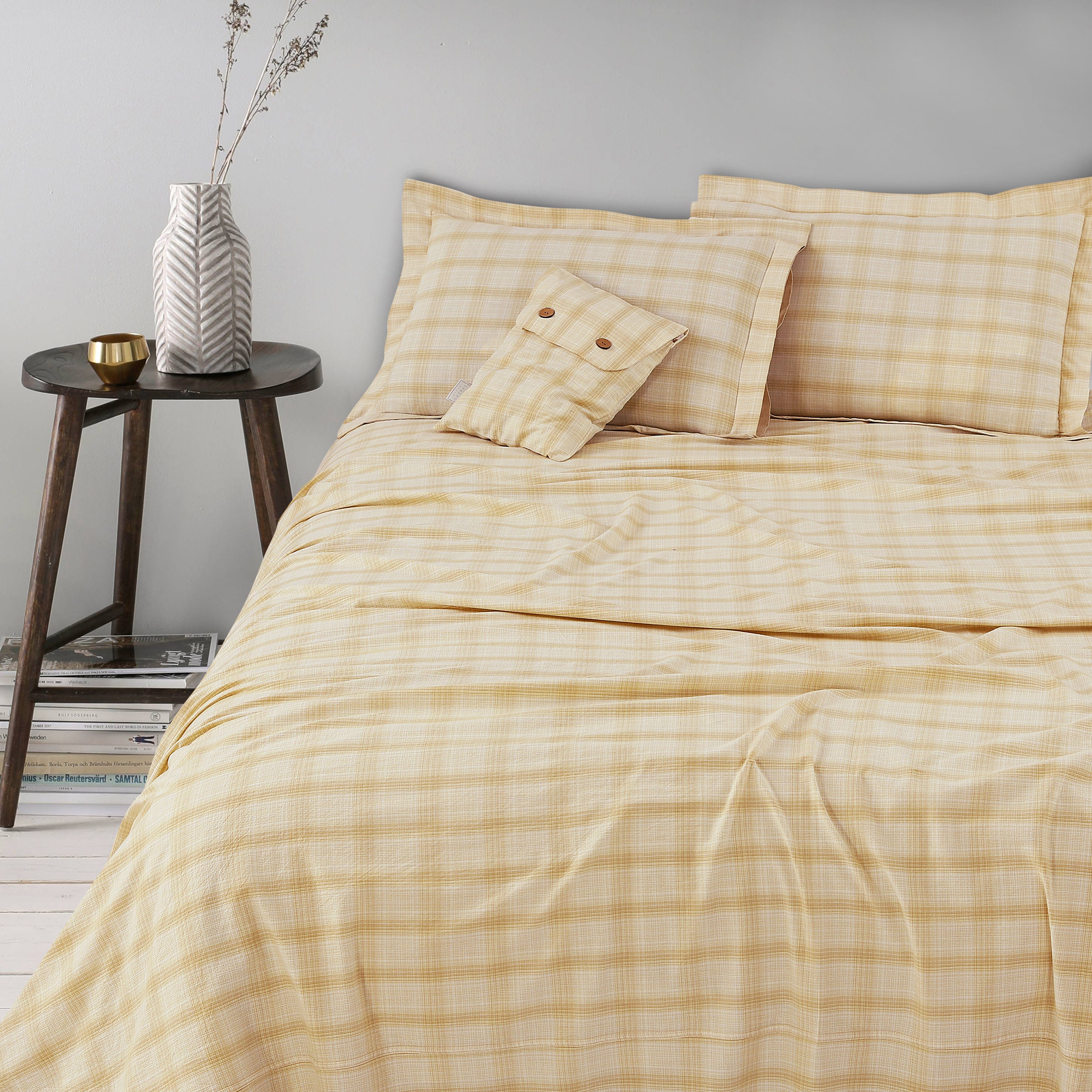 100 % Washed Cotton Breathable Bedsheet