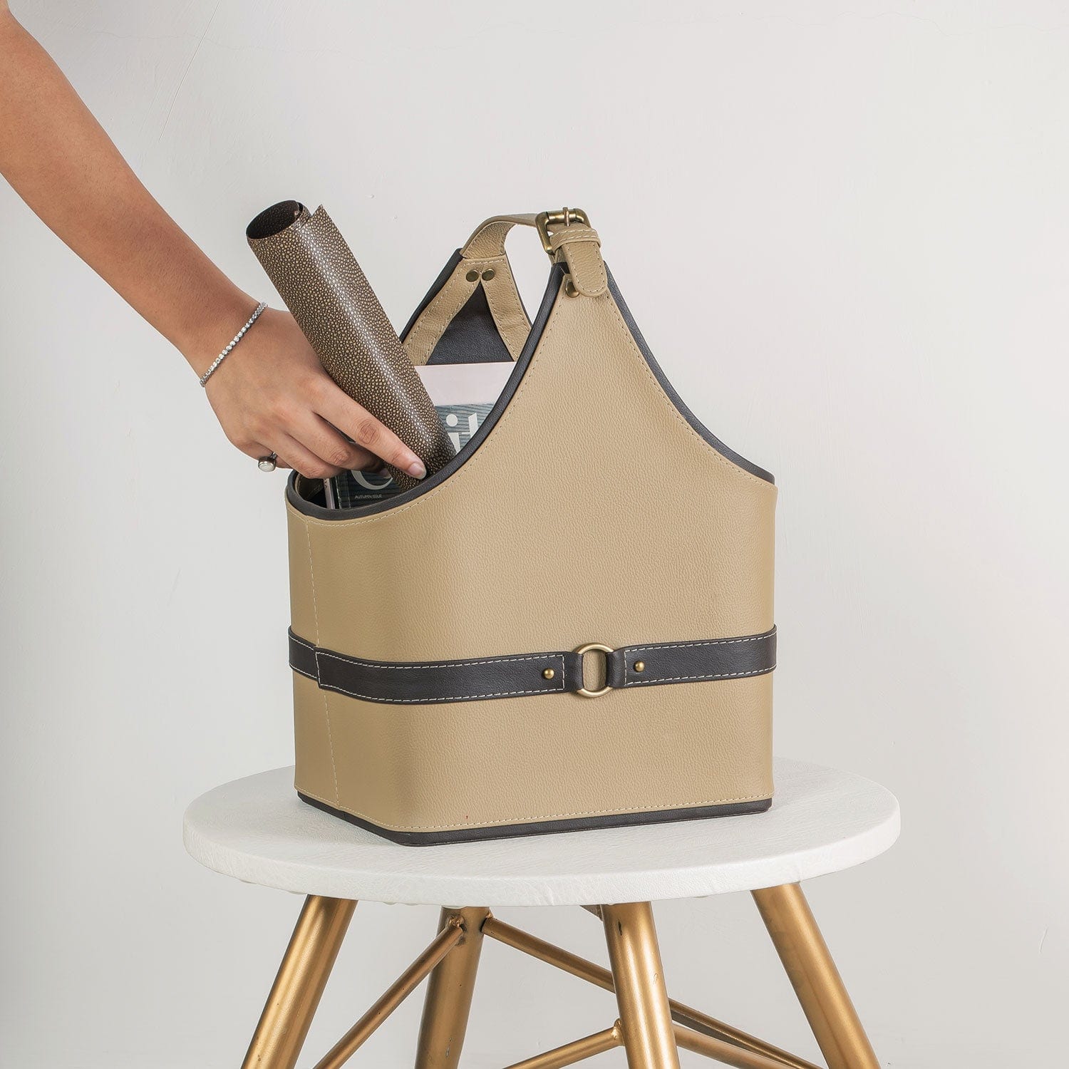Khaki/Brown