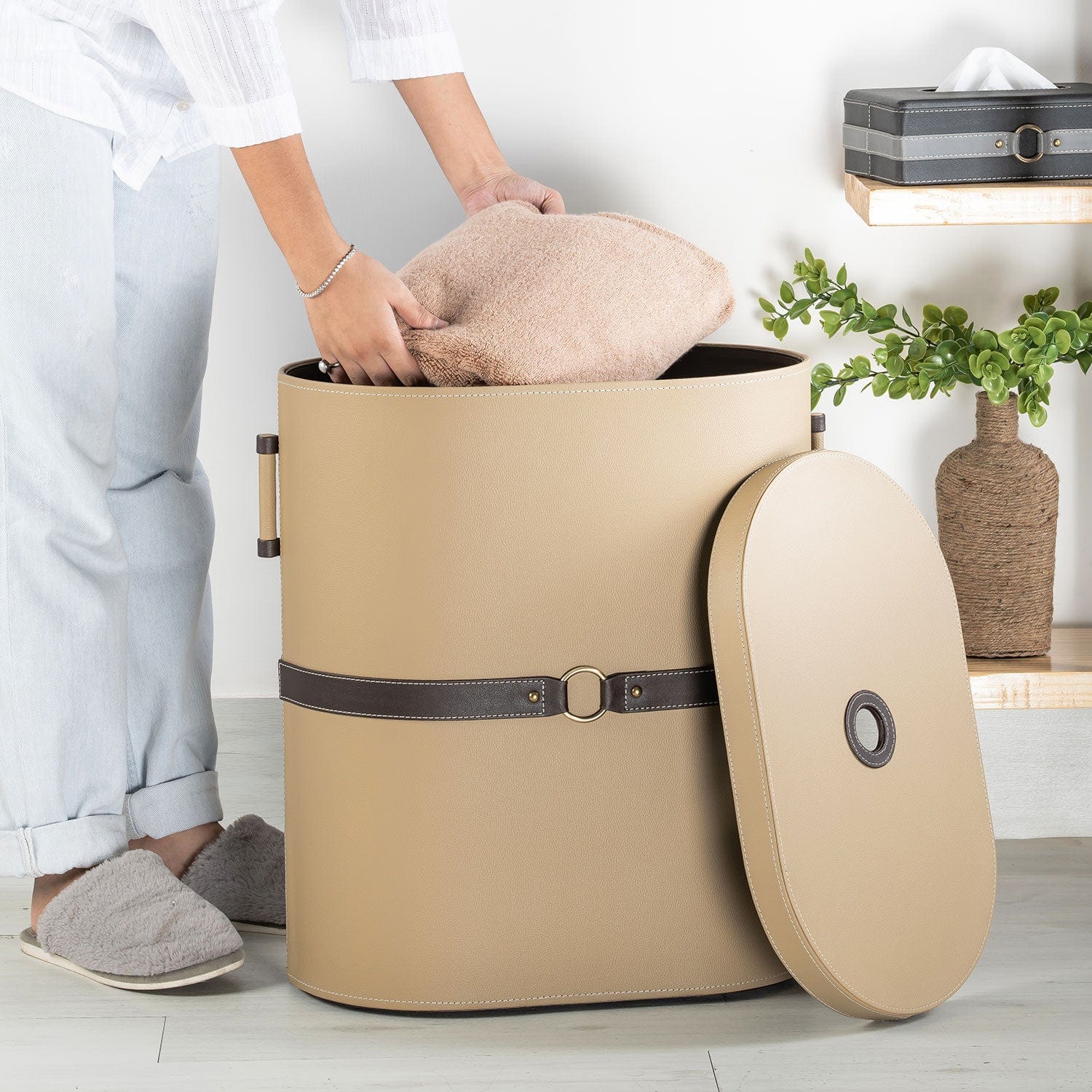 Khaki/Brown