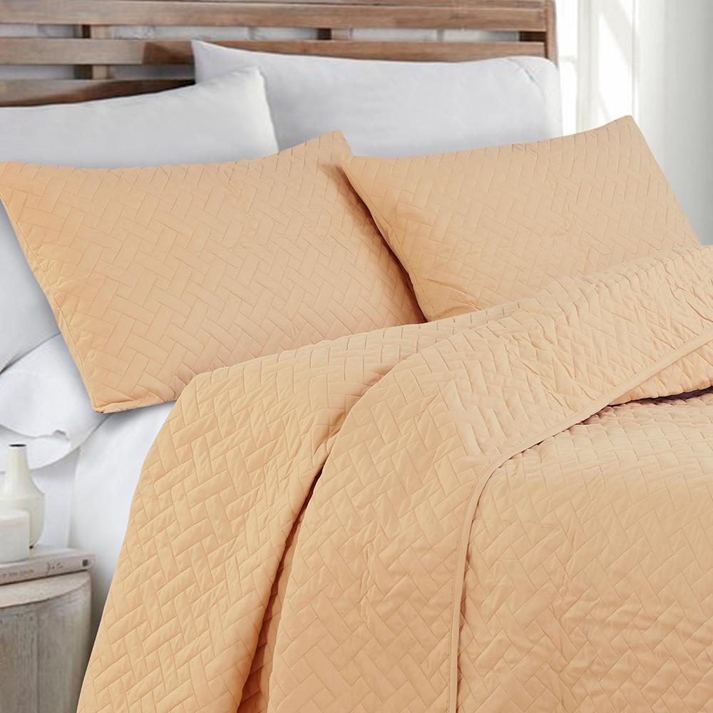 Day And Night Bedcovers | Luxurious King Size Bed Cover