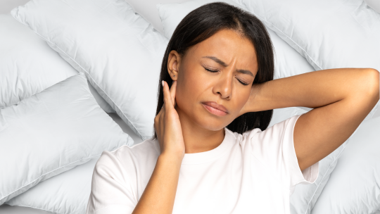 How should you select the best pillow to avoid cervical pain