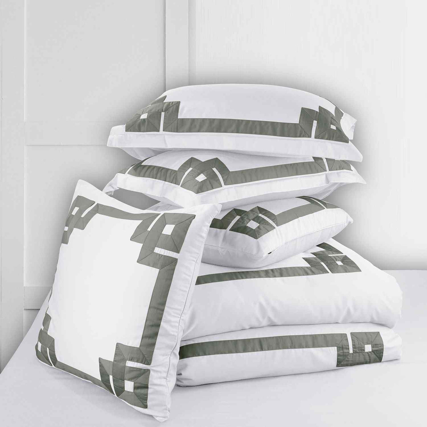 Greek Key Bedding Collection – Spread Home