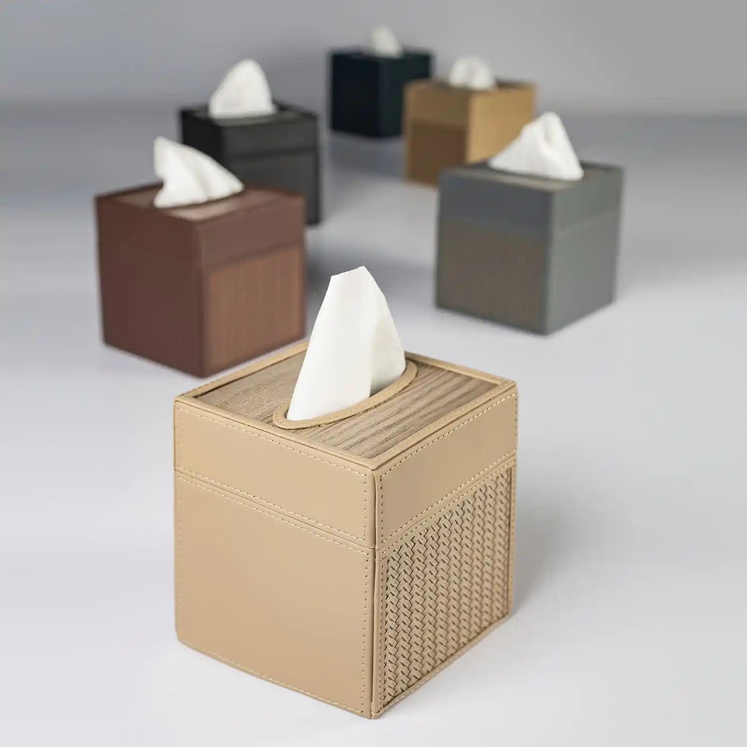 Riggiani Square - Tissue Box