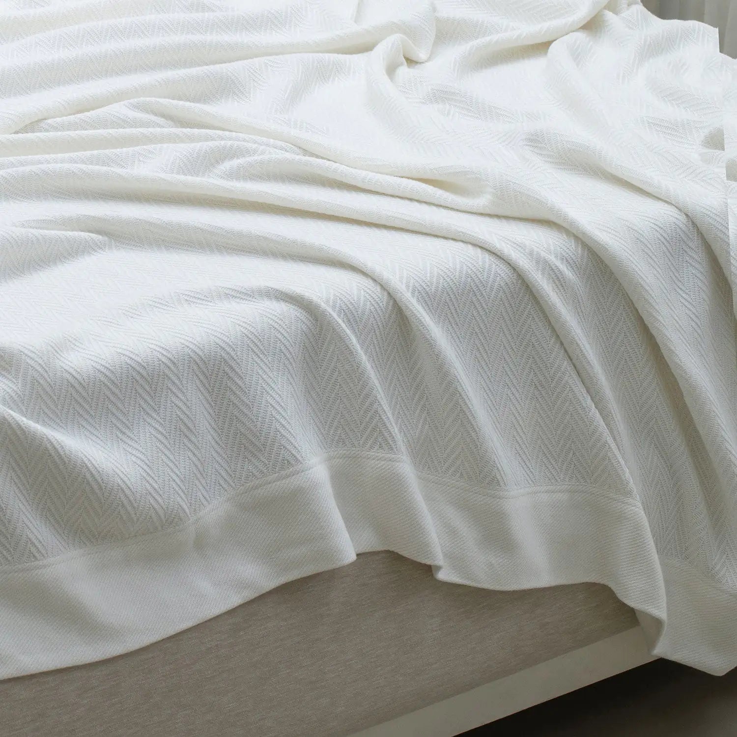 Tusk White