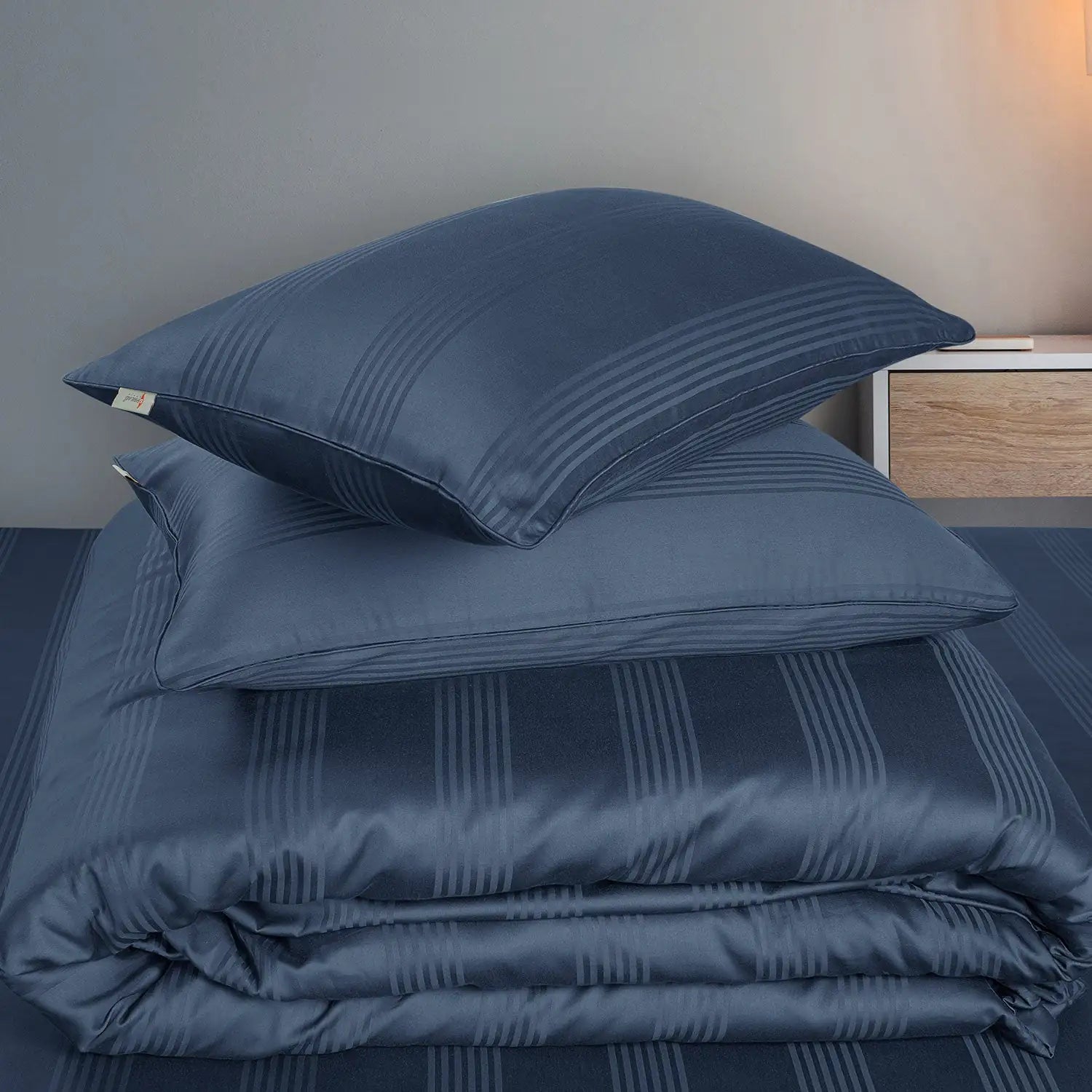 Barcode 4PC Bedding Set