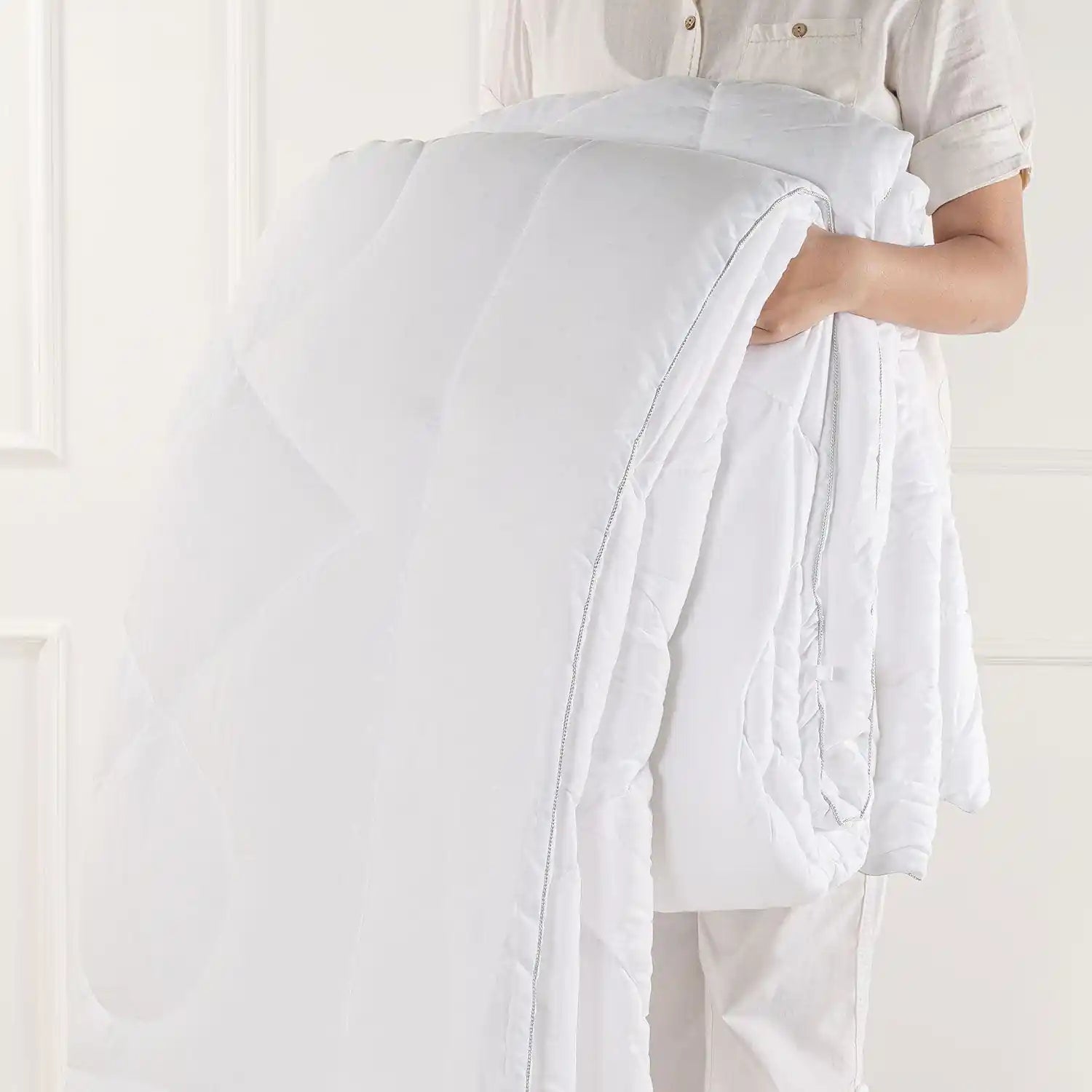 Star Summer Quilt - 200 GSM