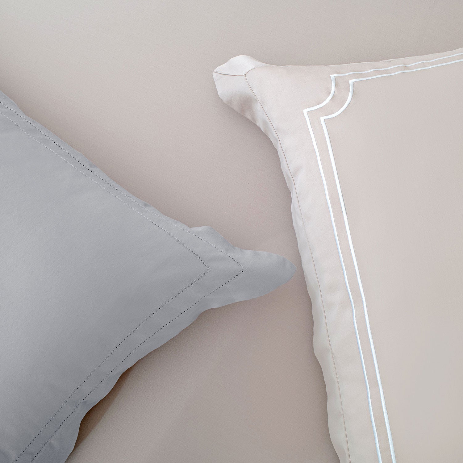 The MASTER BEDROOM EMB. PILLOW COVER- 550 TC