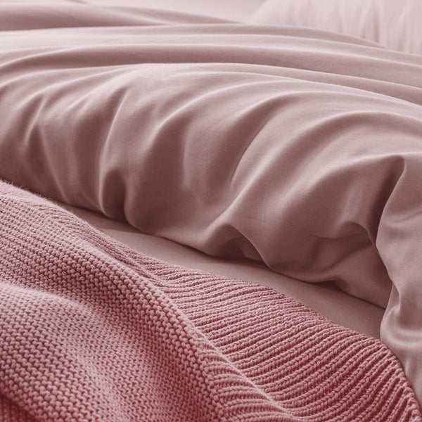 900 Thread Count Supima Cotton, Seasonless Luxury