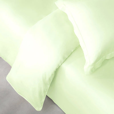 Lilly Green