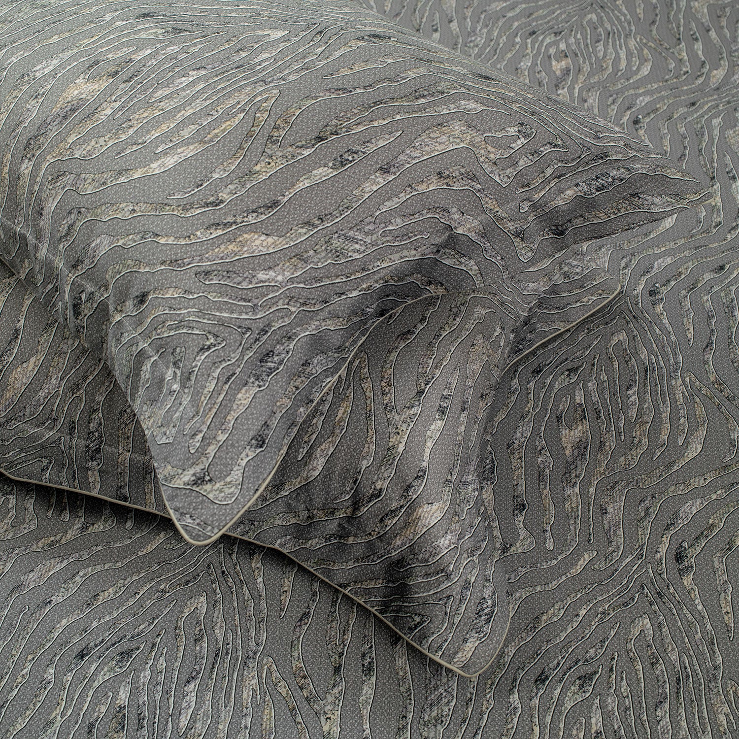 Global Black Cotton Prints Bedding Collection