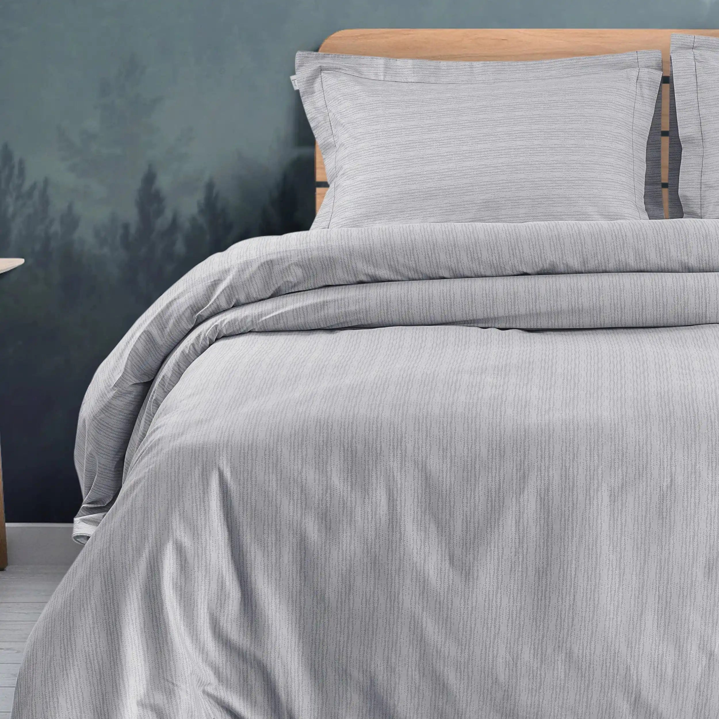 350 Tc Super King Size Bedsheet 2.74Mtr. X 2.74 Mtr. With 2 Pillow Covers
