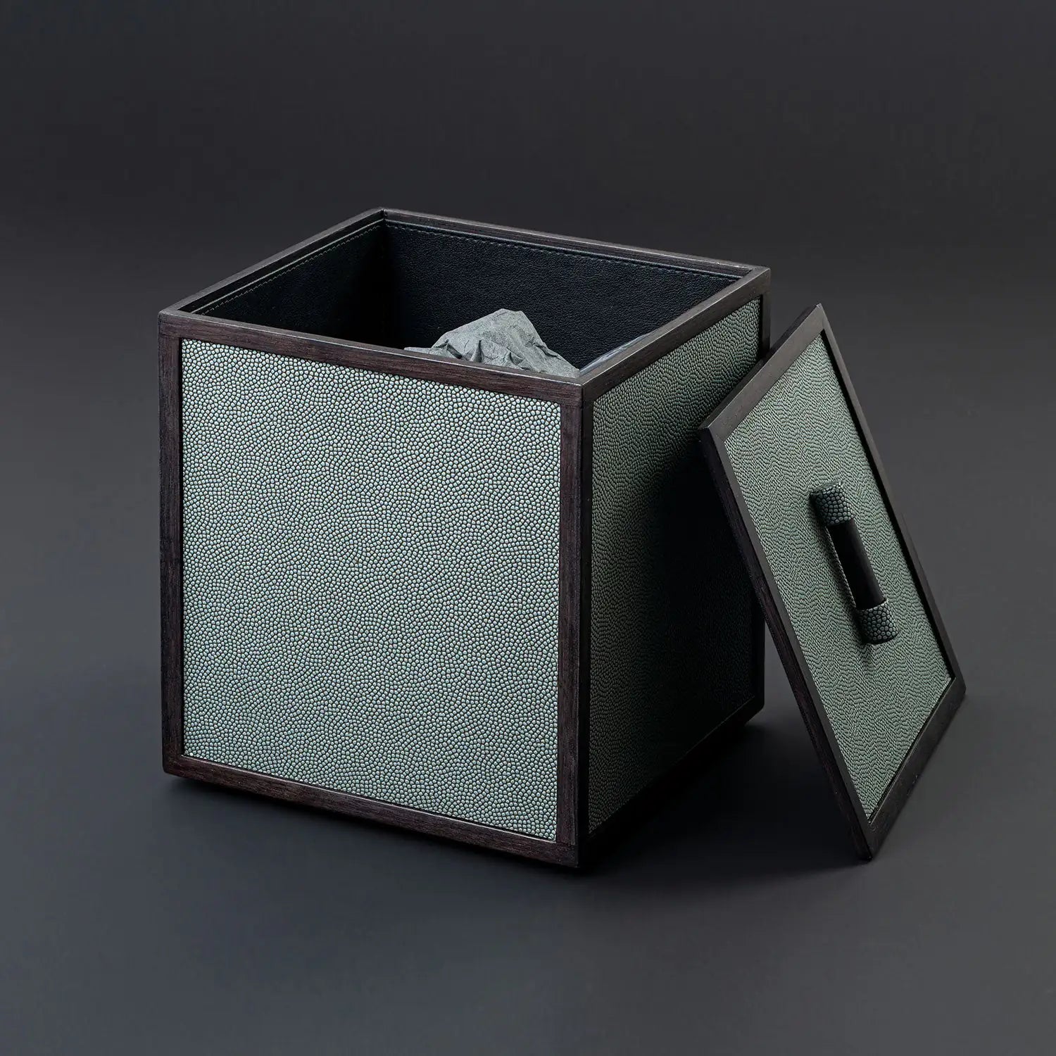 Silver Green