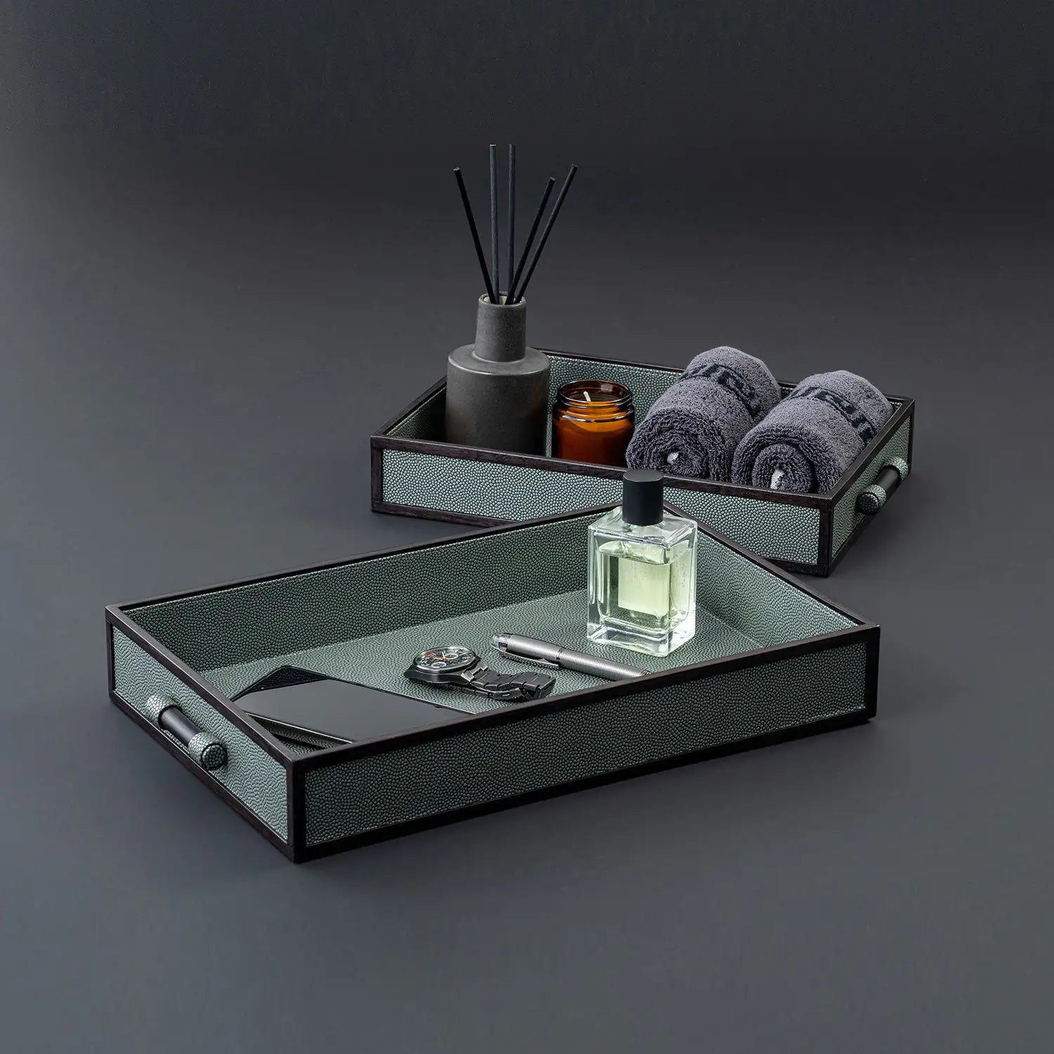 Silver Green