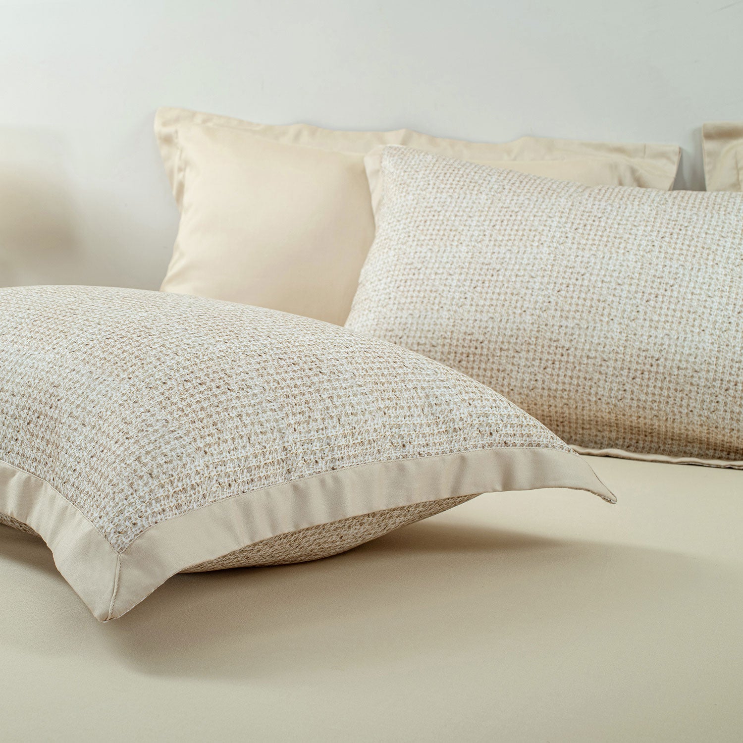 Bamboo Cotton Printed Bedding Collection – Soft, Absorbent All-Year Comfort