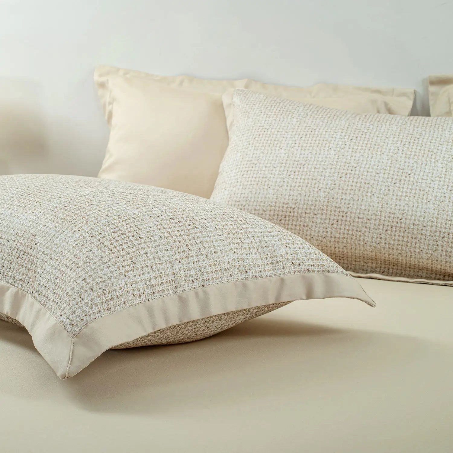 Bamboo Cotton Printed Bedding Collection – Soft, Absorbent All-Year Comfort
