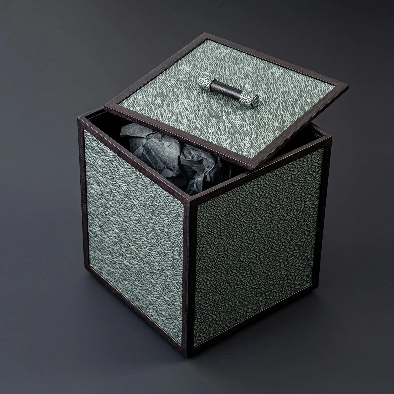 Silver Green