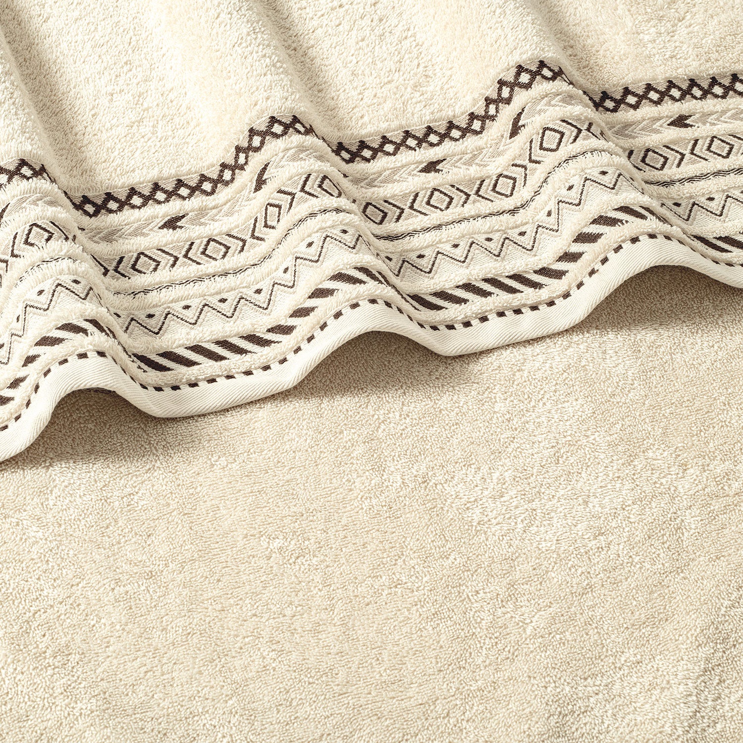 Picasso Hand Towel - Tribal Border