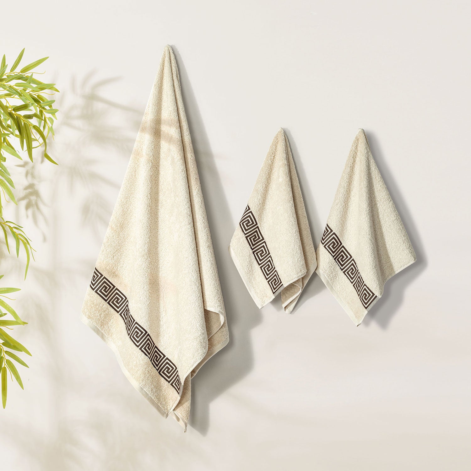 Picasso Towel 3pc Set - Greek Key Border