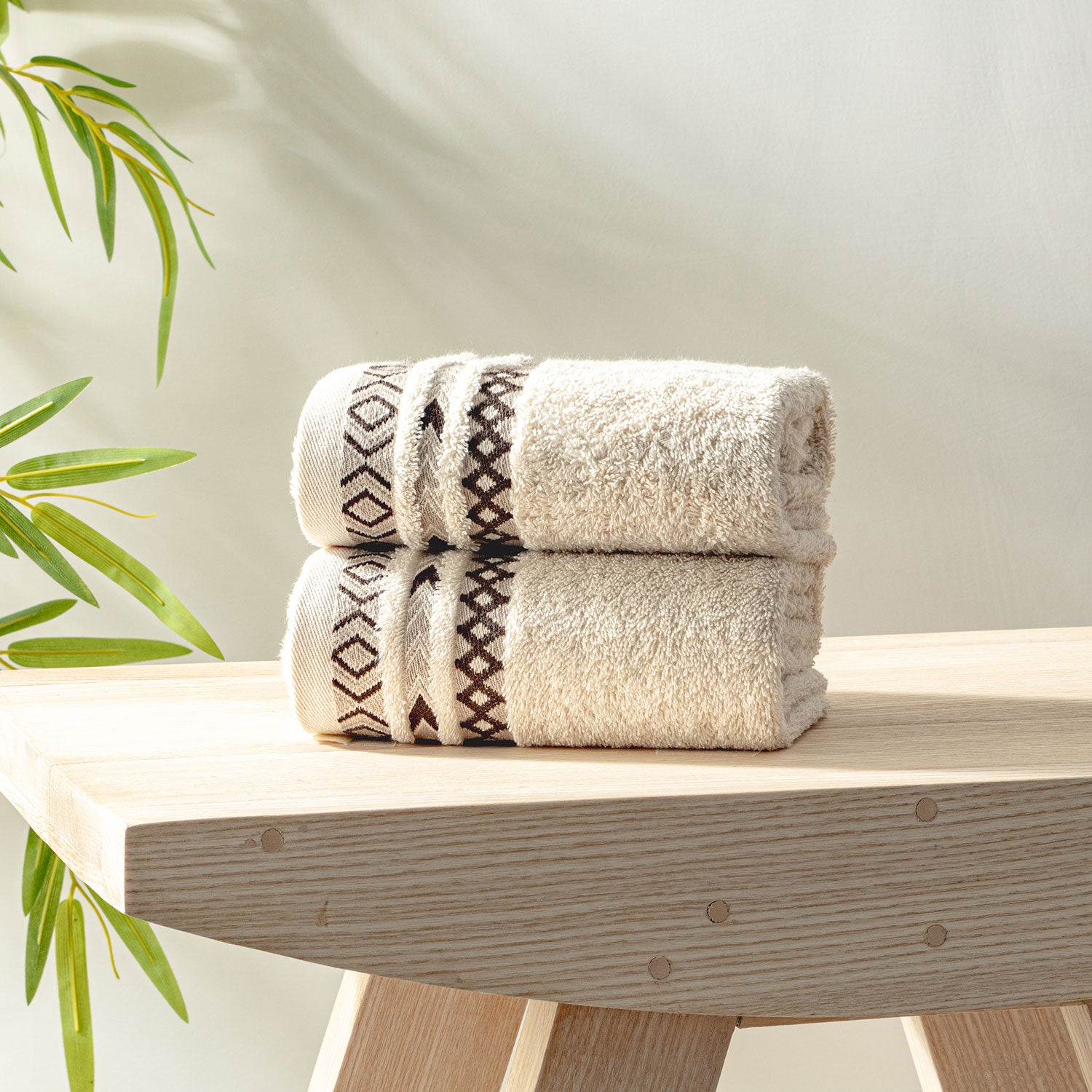 Picasso Hand Towel - Tribal Border