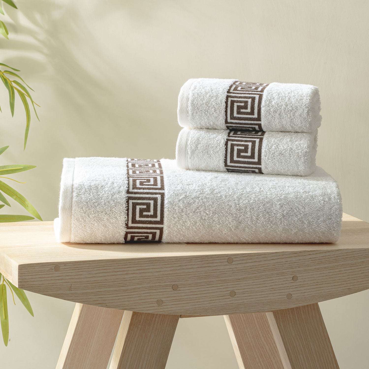 Picasso Towel 3pc Set - Greek Key Border