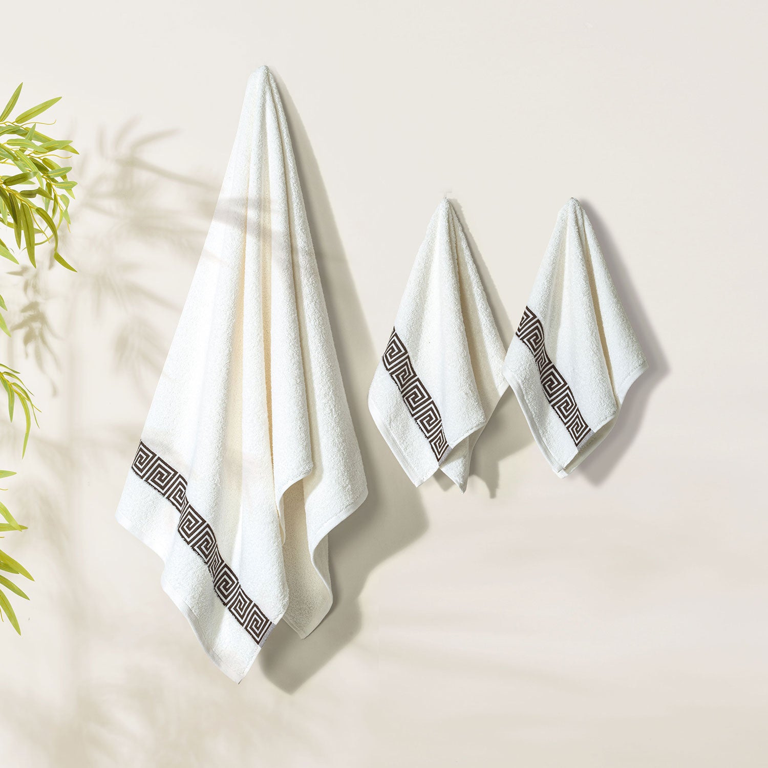 Picasso Towel 3pc Set - Greek Key Border