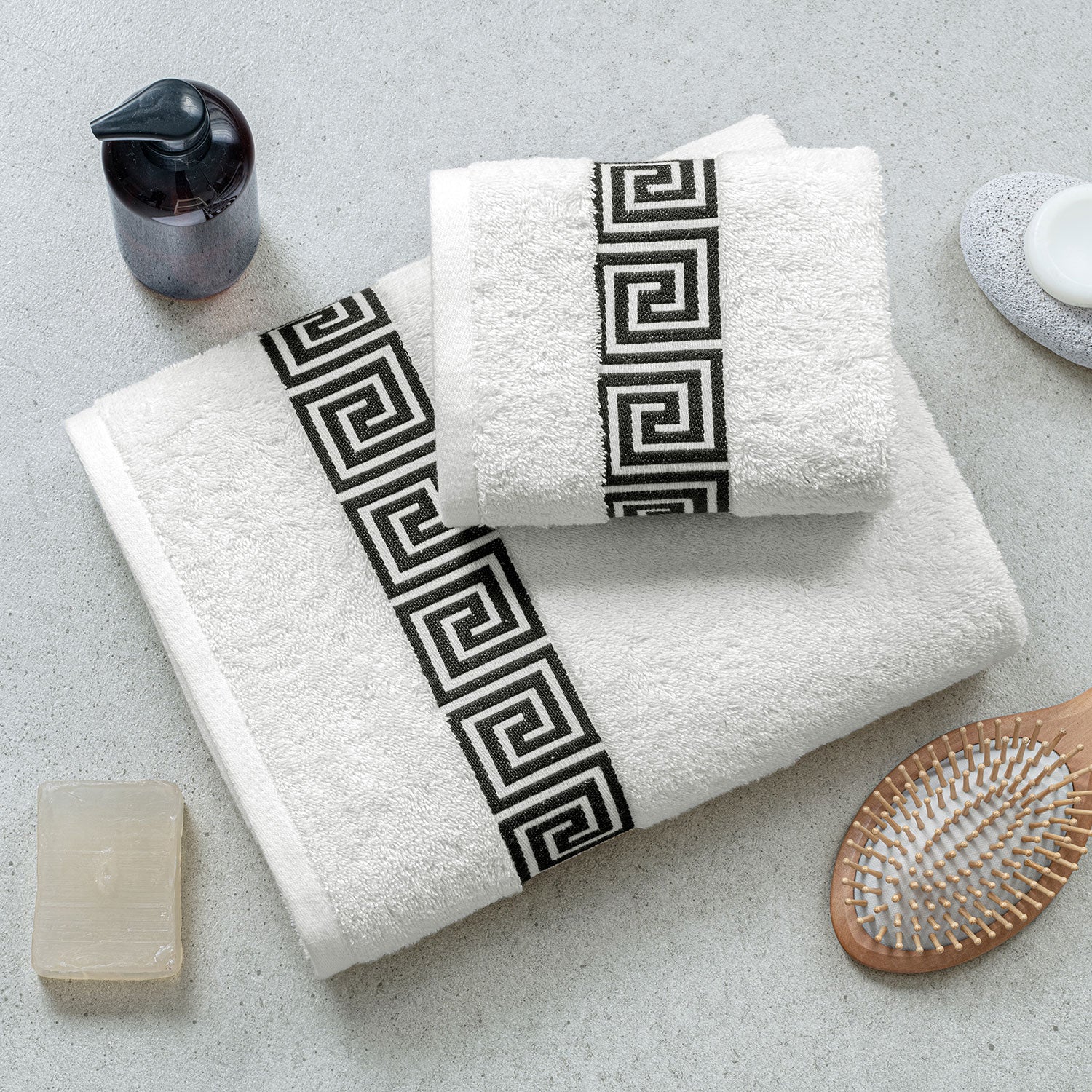 Picasso Towel 3pc Set - Greek Key Border