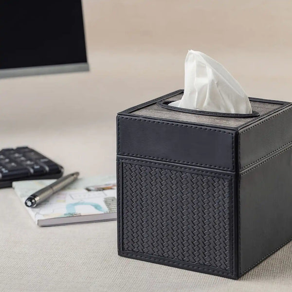 Riggiani Square - Tissue Box