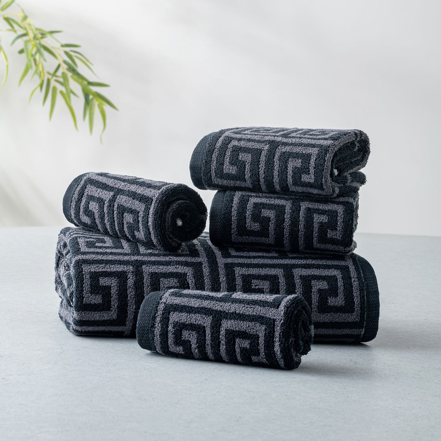 ROMA Towel -All Over - 100% Cotton, Fluffy & Stylish