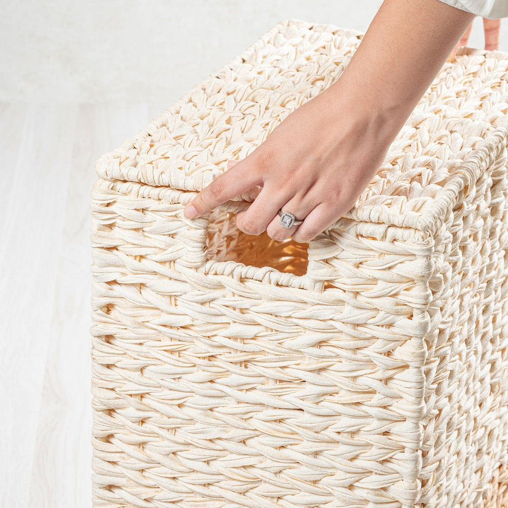 7009 Off White Brown