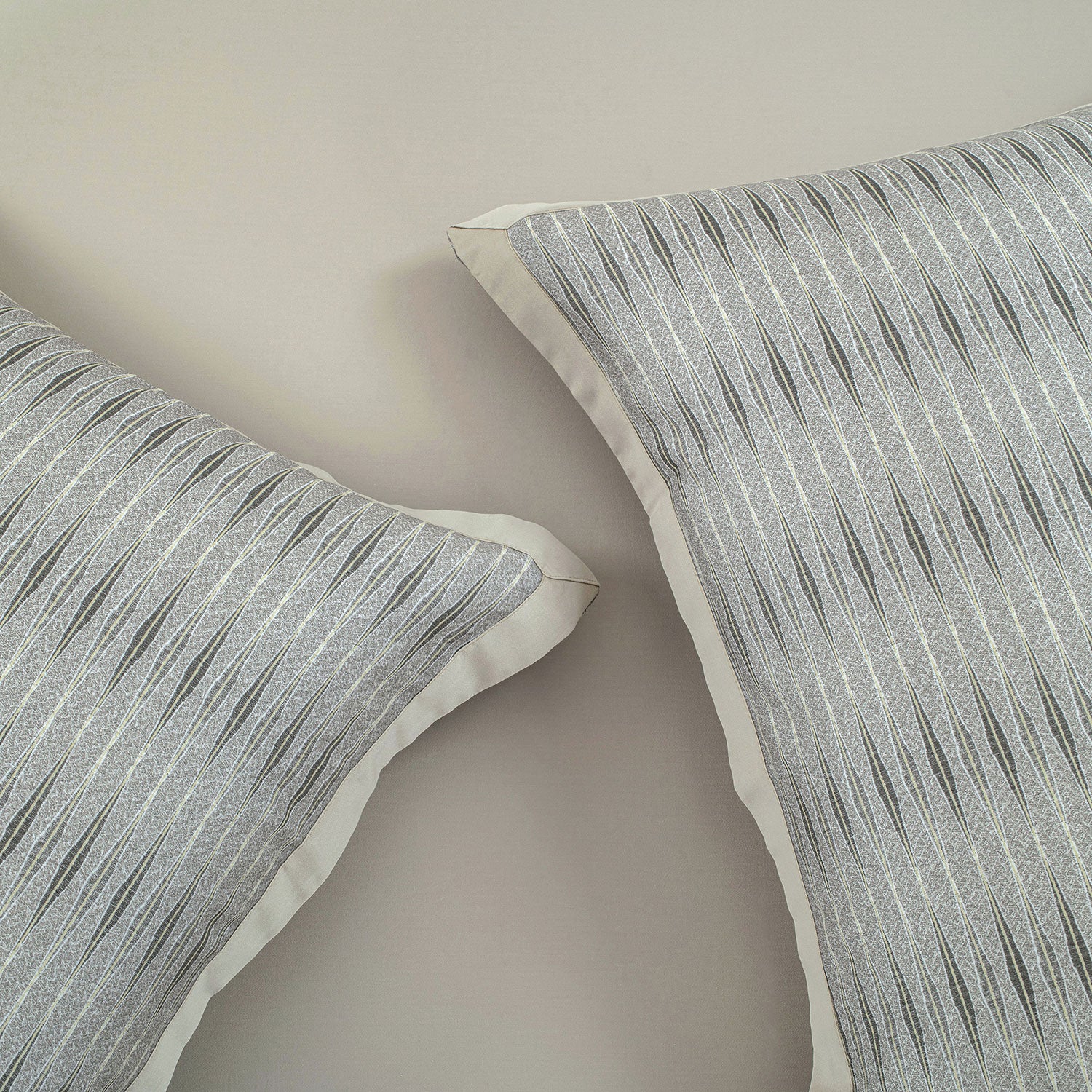 Bamboo Cotton Printed Bedding Collection – Soft, Absorbent All-Year Comfort