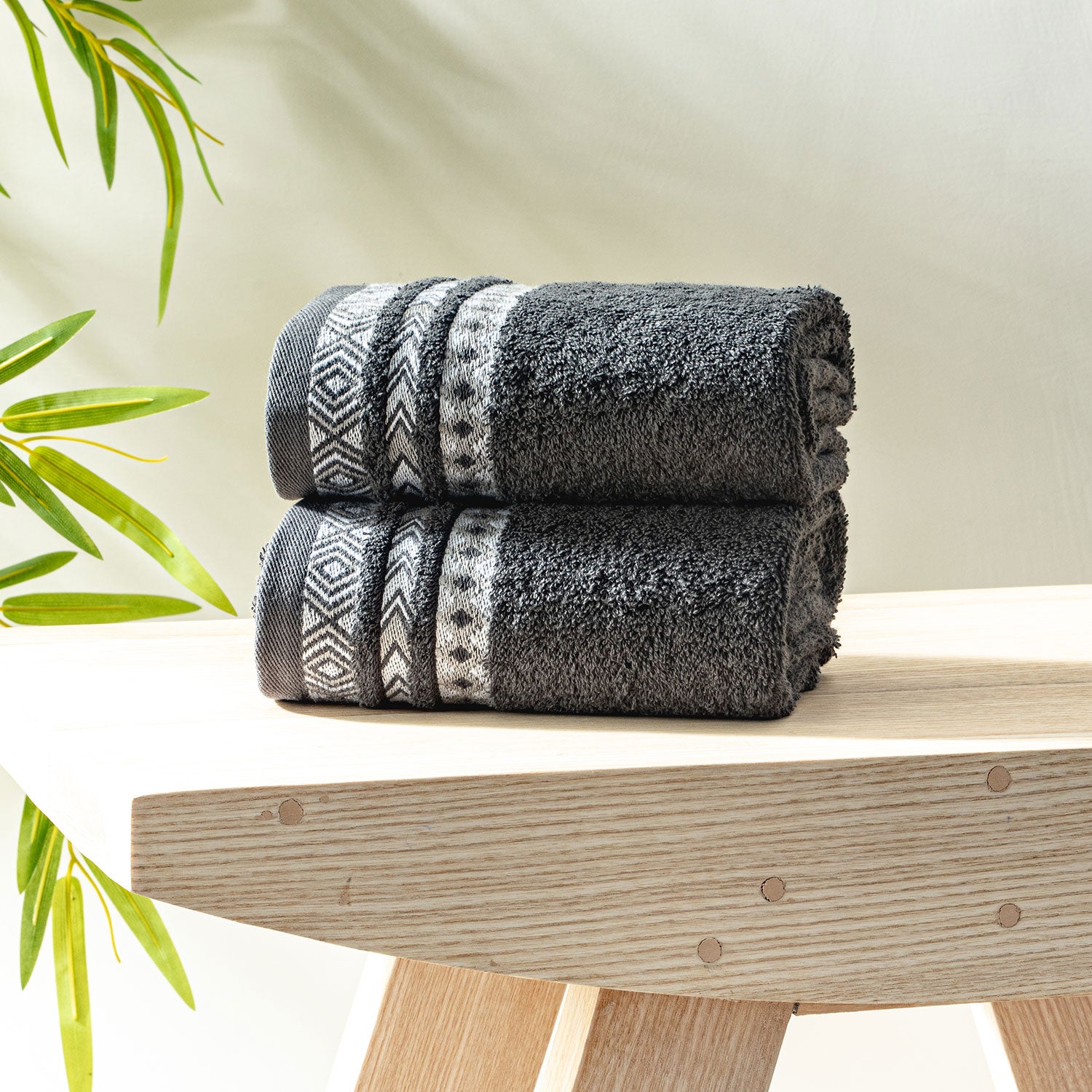 Picasso Hand Towel - Tribal Border