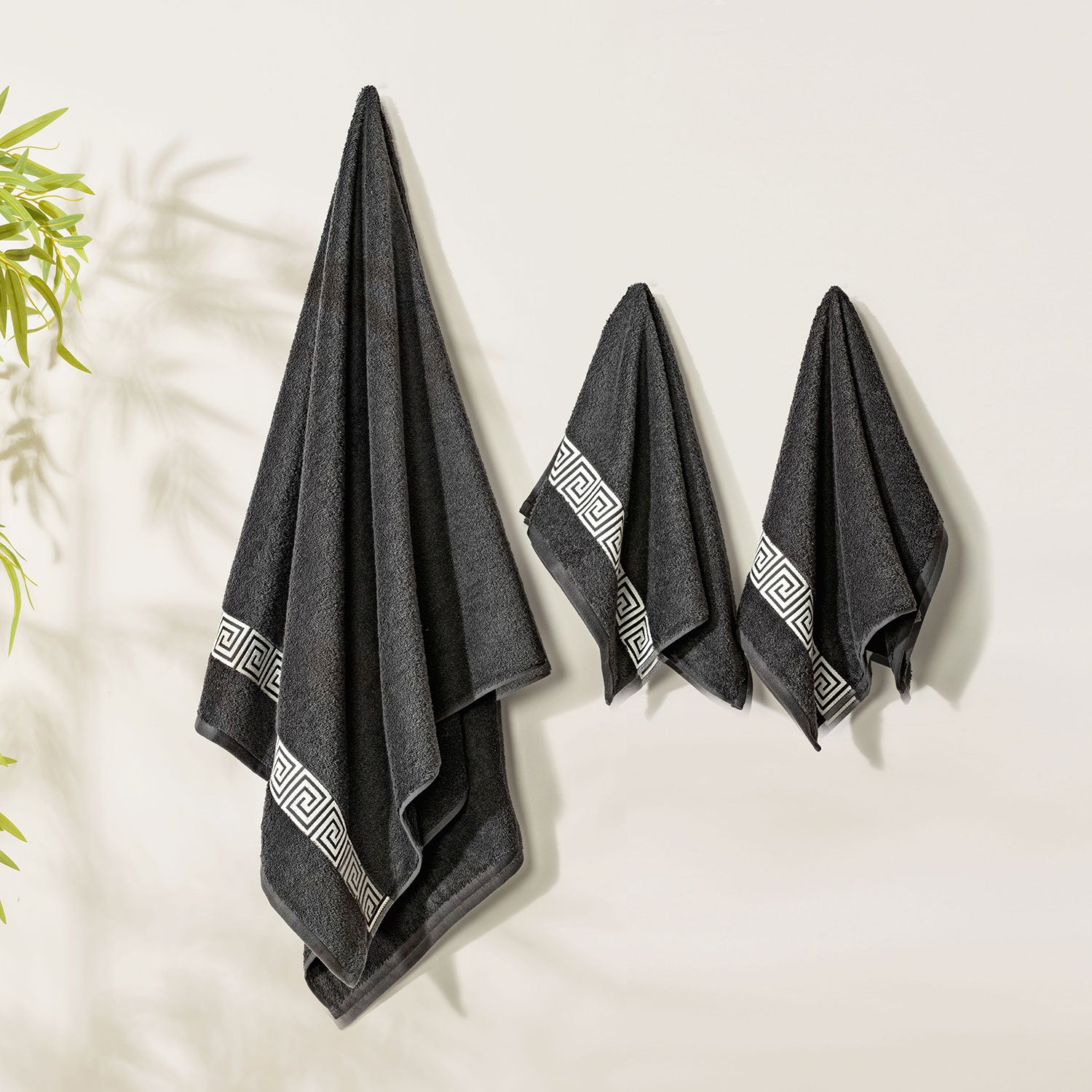 Picasso Towel 3pc Set - Greek Key Border