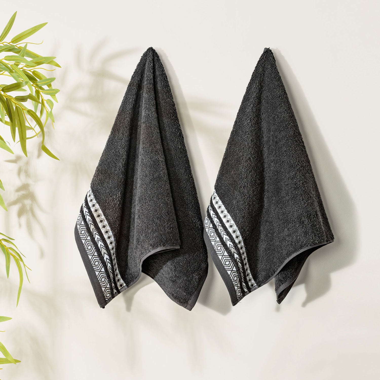 Picasso Hand Towel - Tribal Border