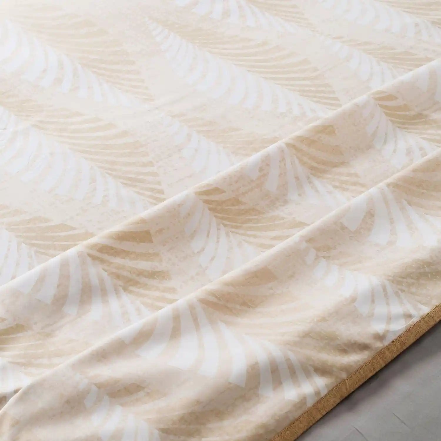 BREEZE DOHAR 525