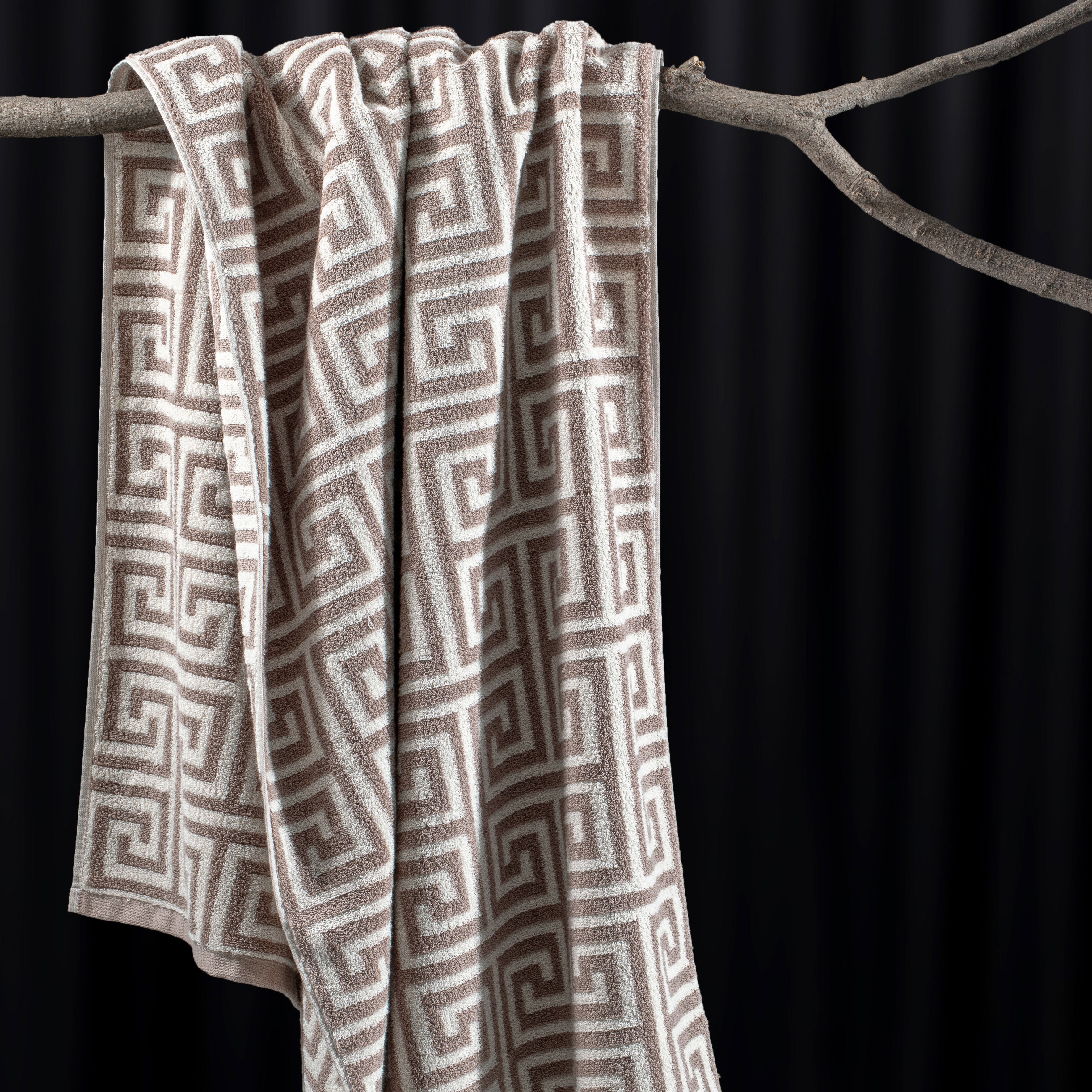 ROMA Towel -All Over - 100% Cotton, Fluffy & Stylish