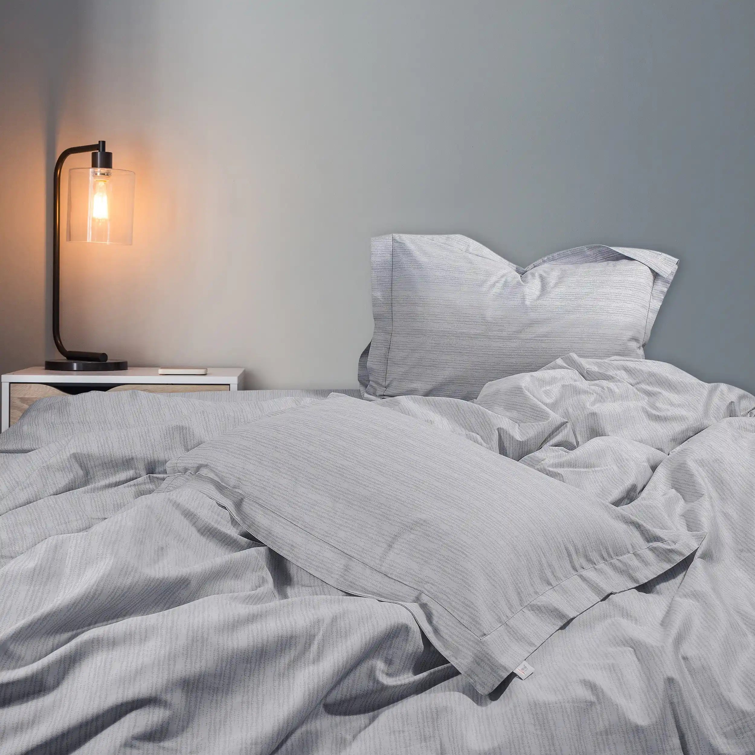 350 Tc Super King Size Bedsheet 2.74Mtr. X 2.74 Mtr. With 2 Pillow Covers