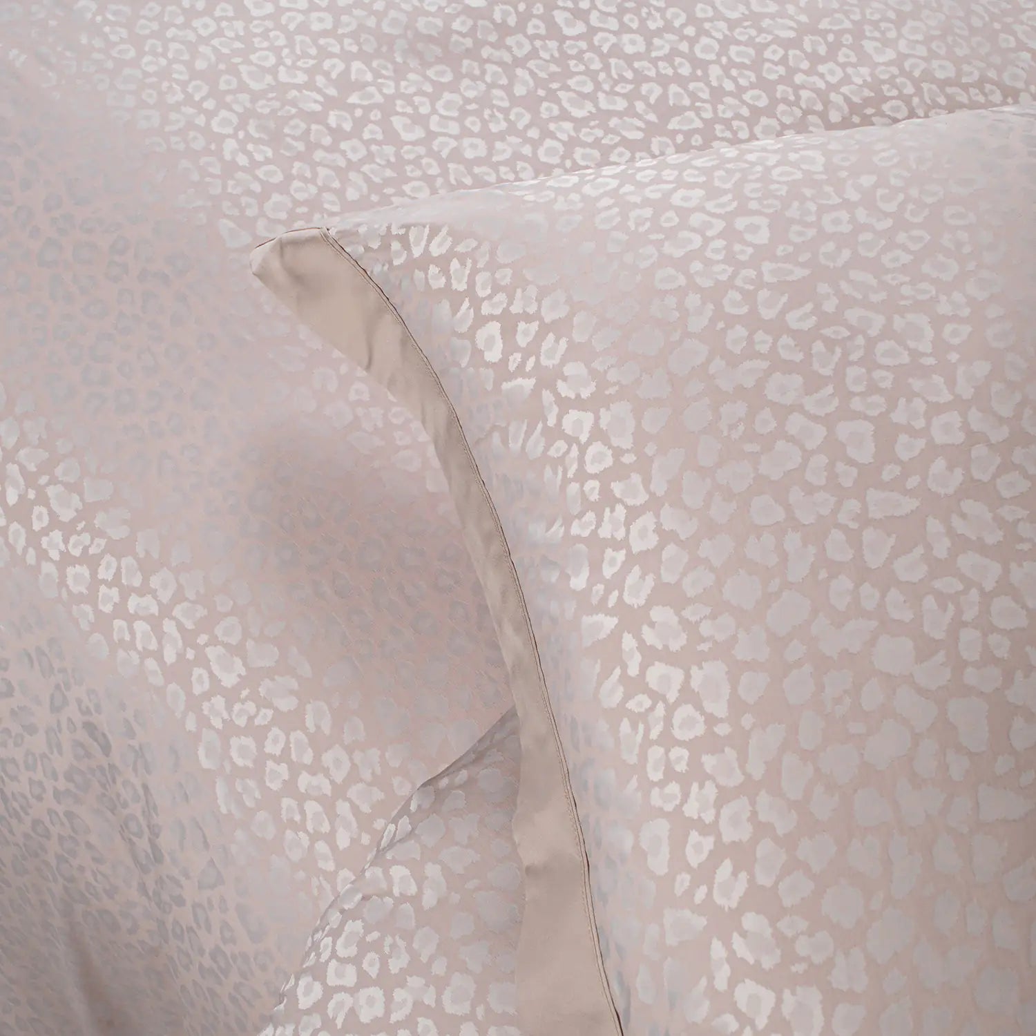 600 Tc Modal Jacquard Pillow Covers
