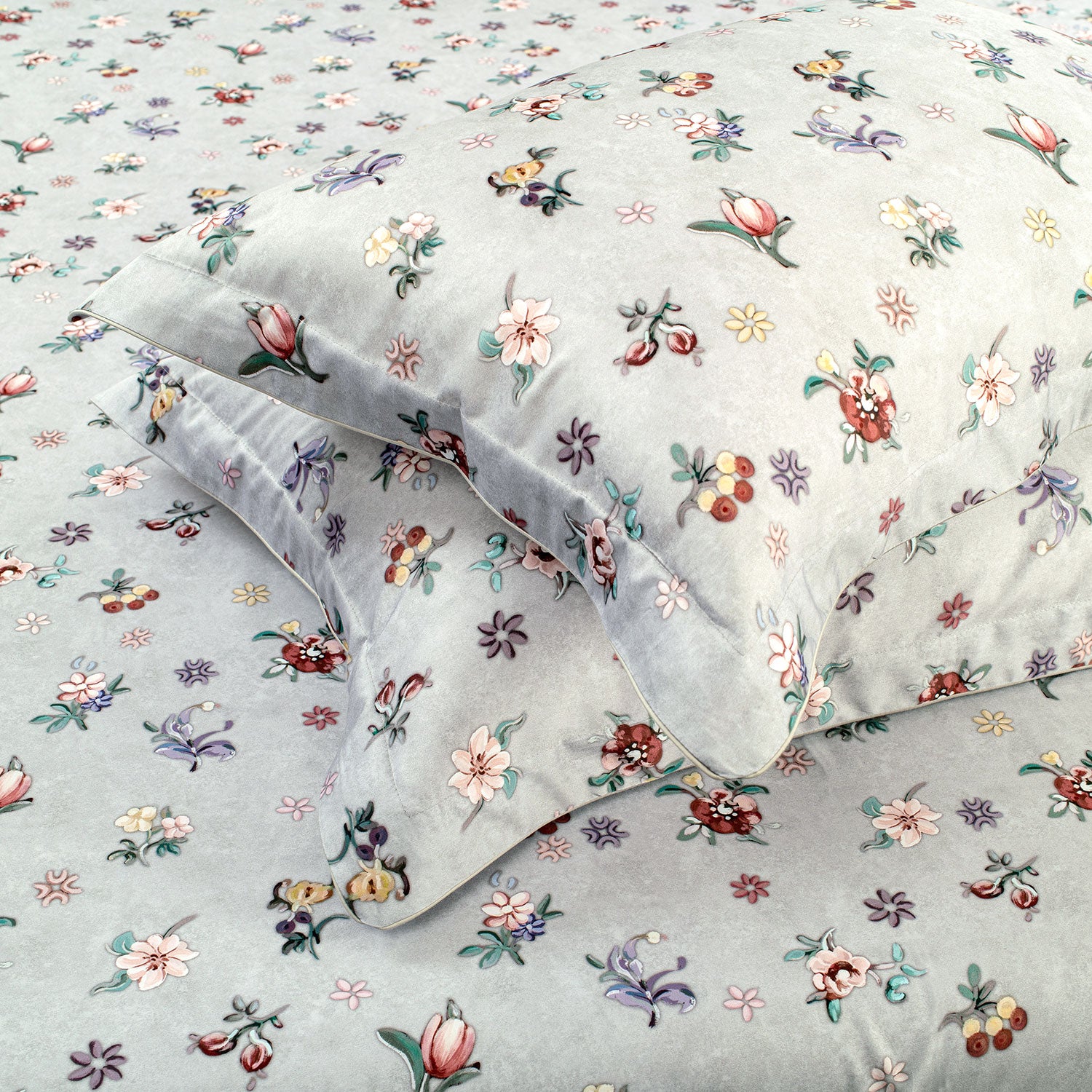 Global Black Cotton Prints Bedding Collection